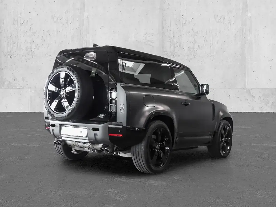 Land Rover Defender - Thumbnail 2