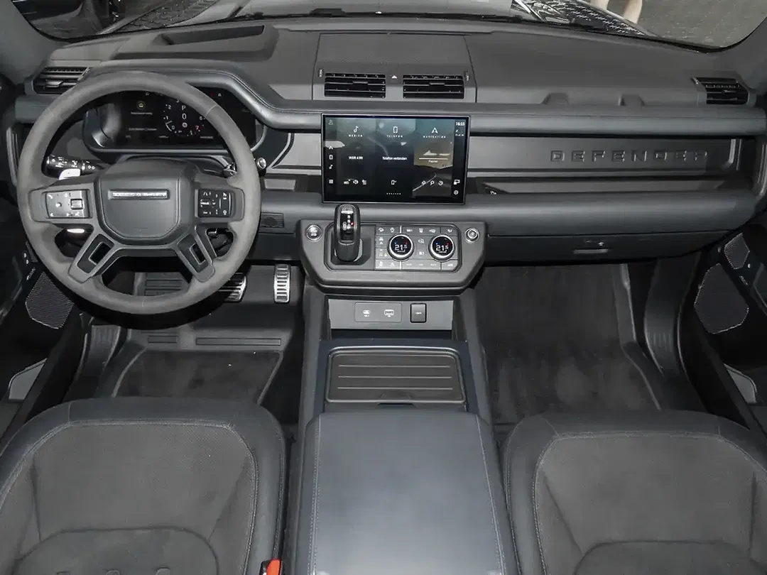 Land Rover Defender - Thumbnail 4