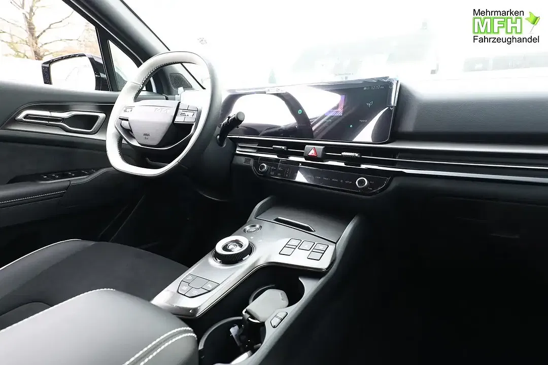 Kia Sportage - Thumbnail 8
