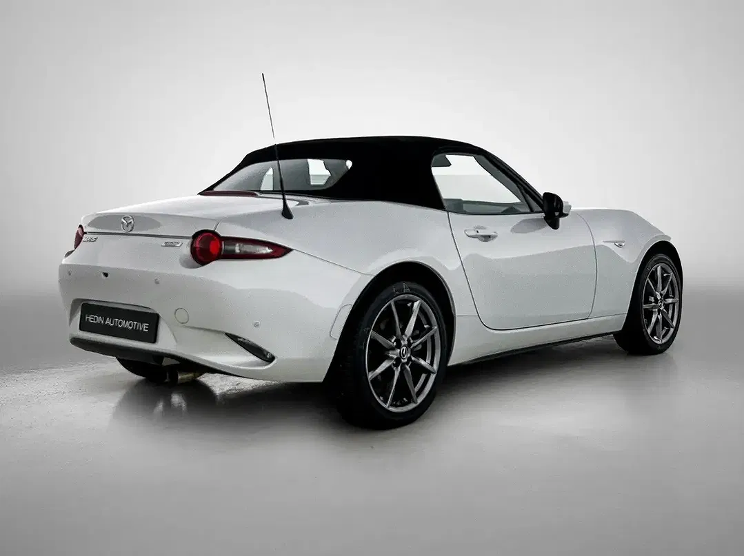 Mazda MX-5 - Thumbnail 2