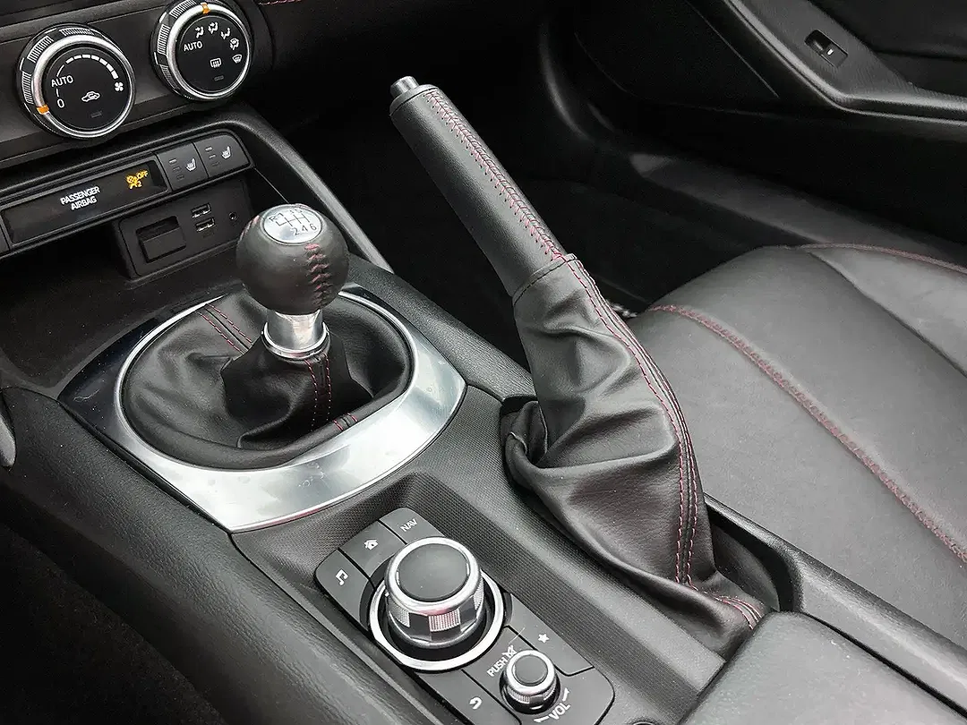 Mazda MX-5 - Thumbnail 9