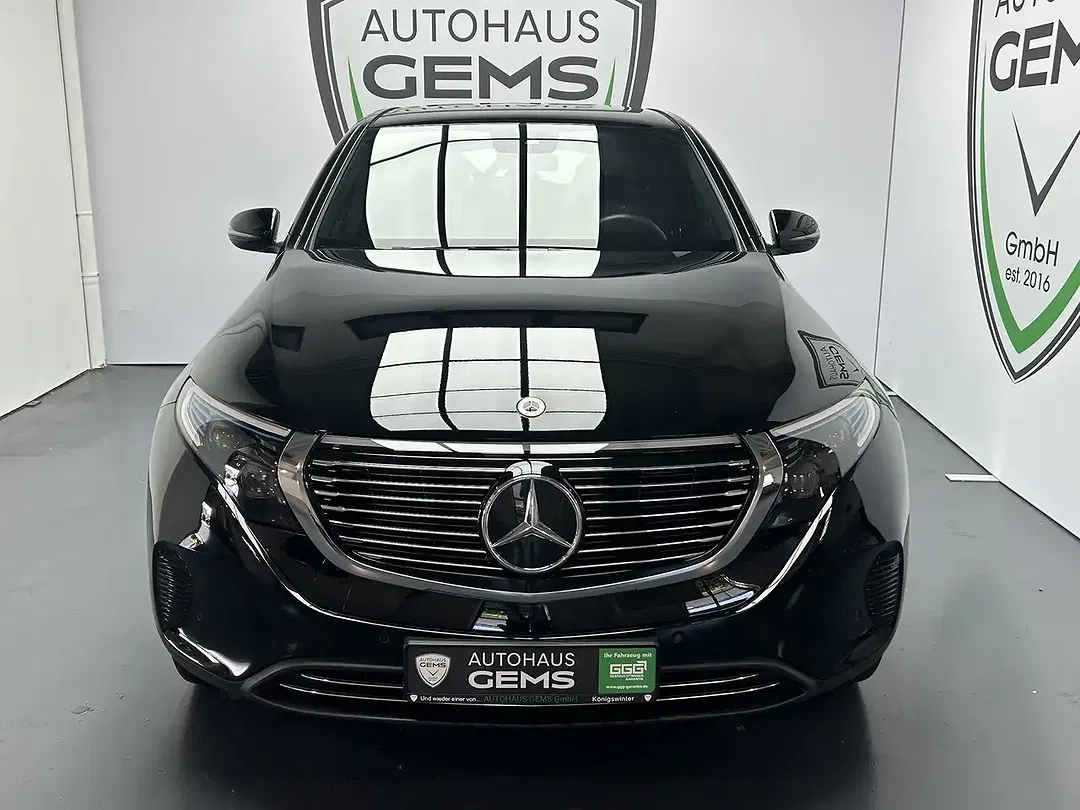 Mercedes-Benz EQC 400 - Thumbnail 2