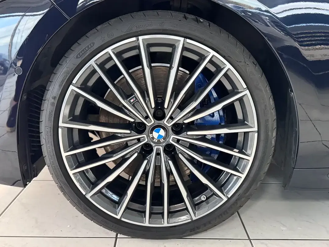 BMW 840 - Thumbnail 7