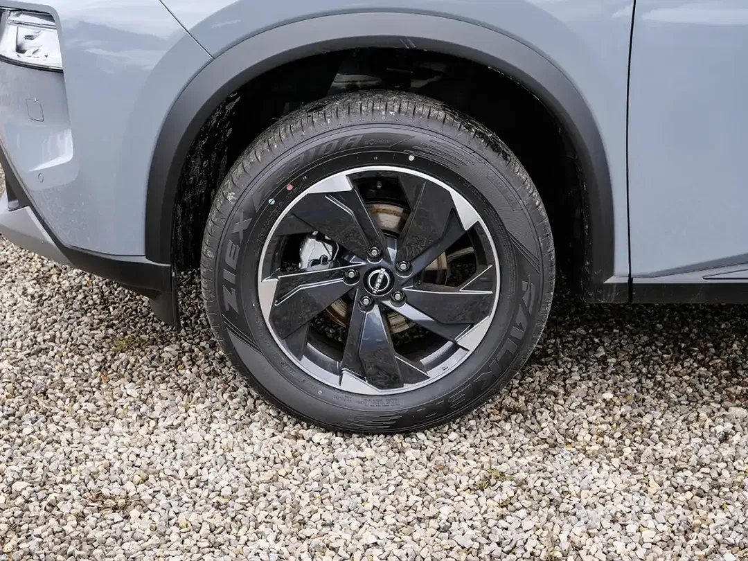Nissan X-Trail - Thumbnail 4