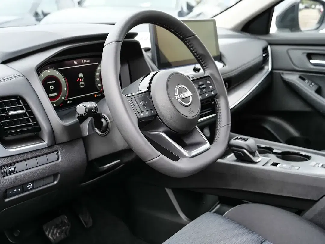 Nissan X-Trail - Thumbnail 5