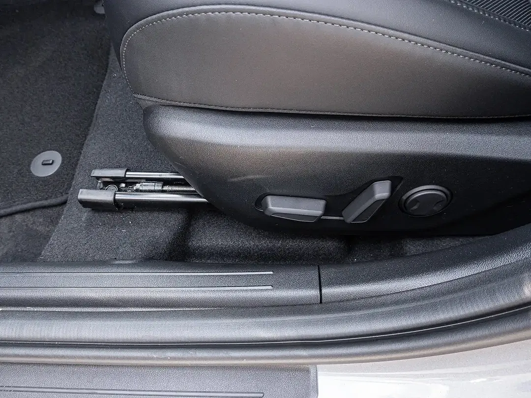 Kia K4 - Thumbnail 13