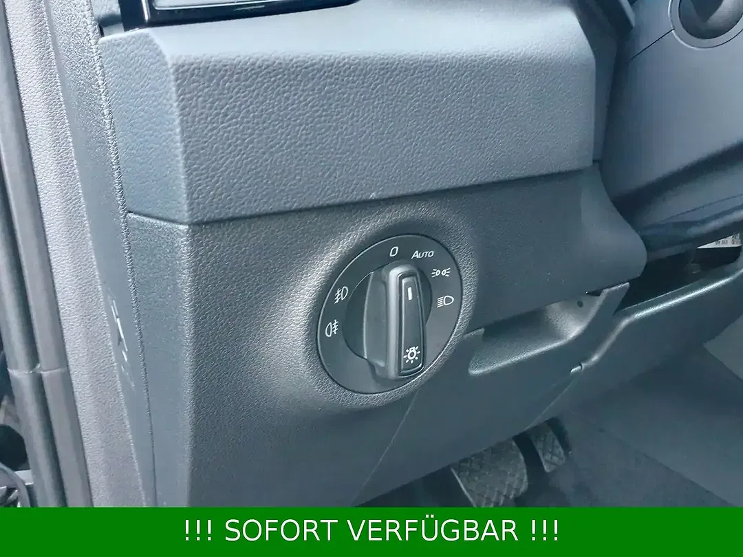 Skoda Karoq - Thumbnail 27