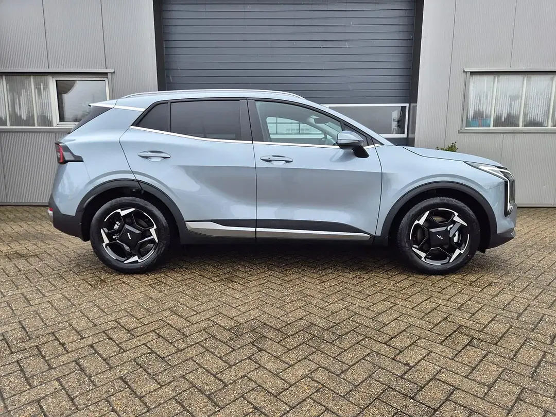 Kia Sportage - Thumbnail 6