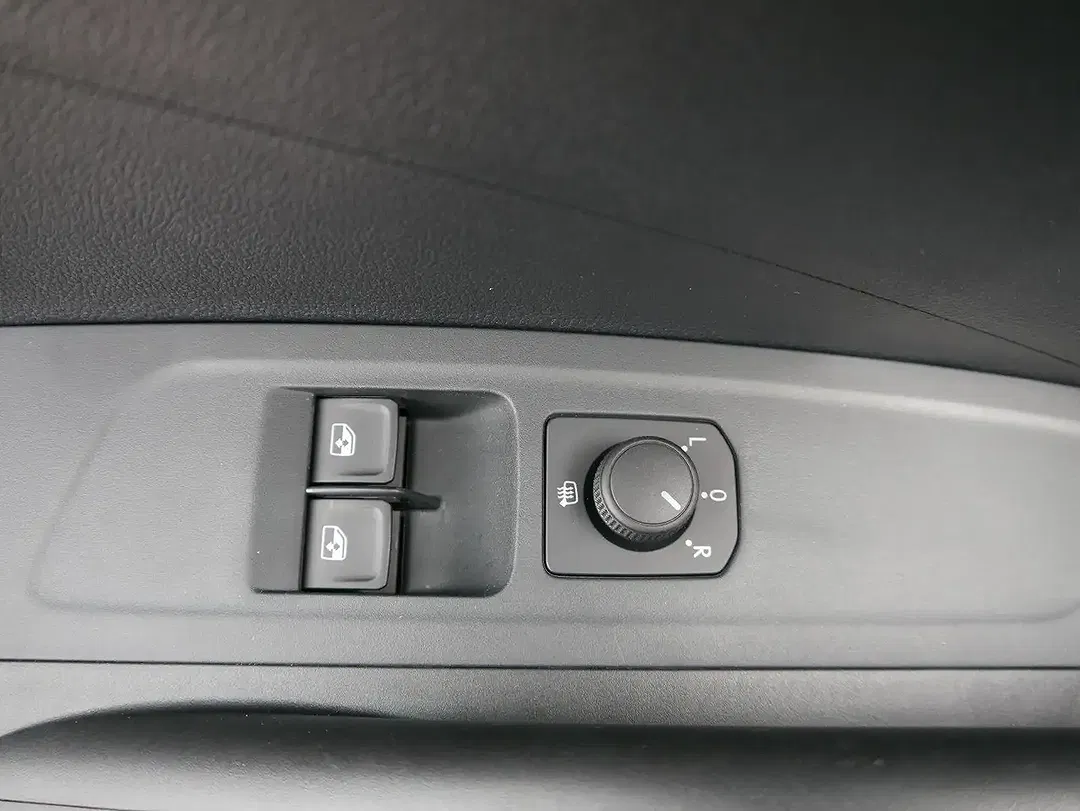 Skoda Fabia - Thumbnail 10