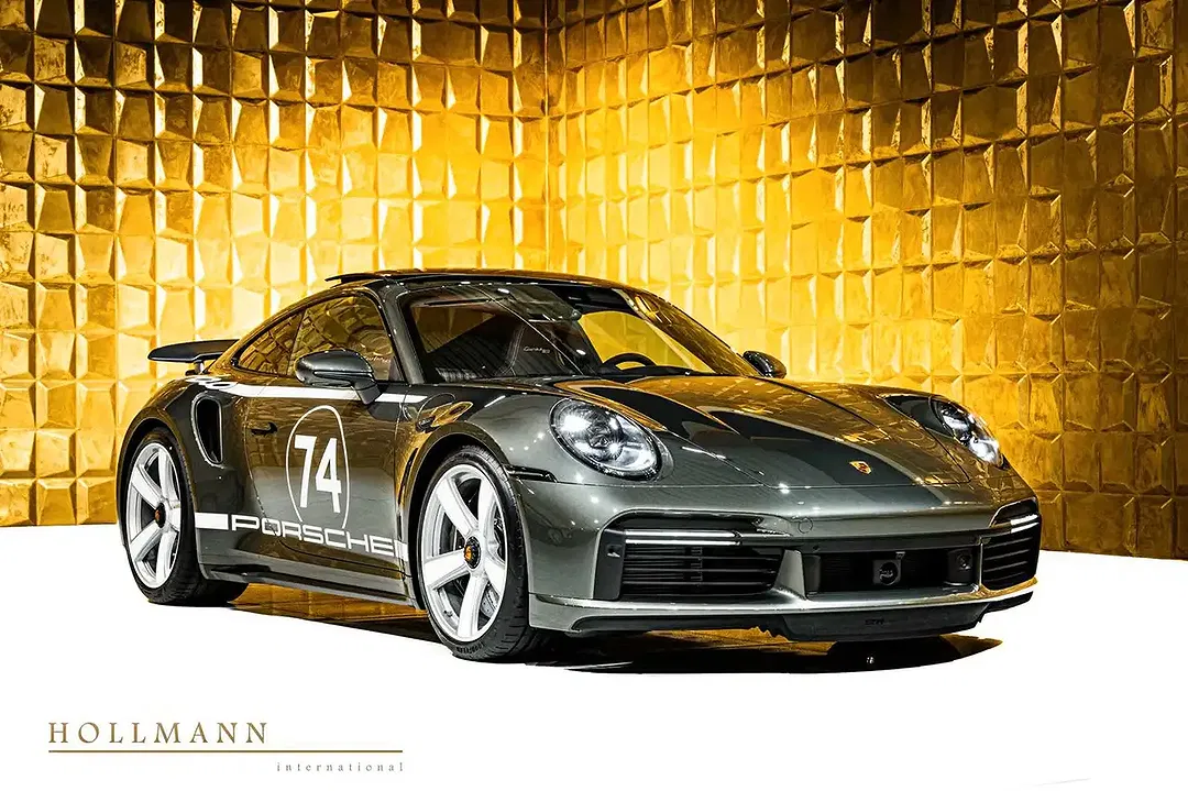 Porsche 992 - Thumbnail 1