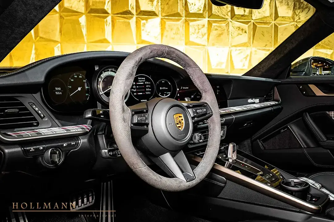 Porsche 992 - Thumbnail 15
