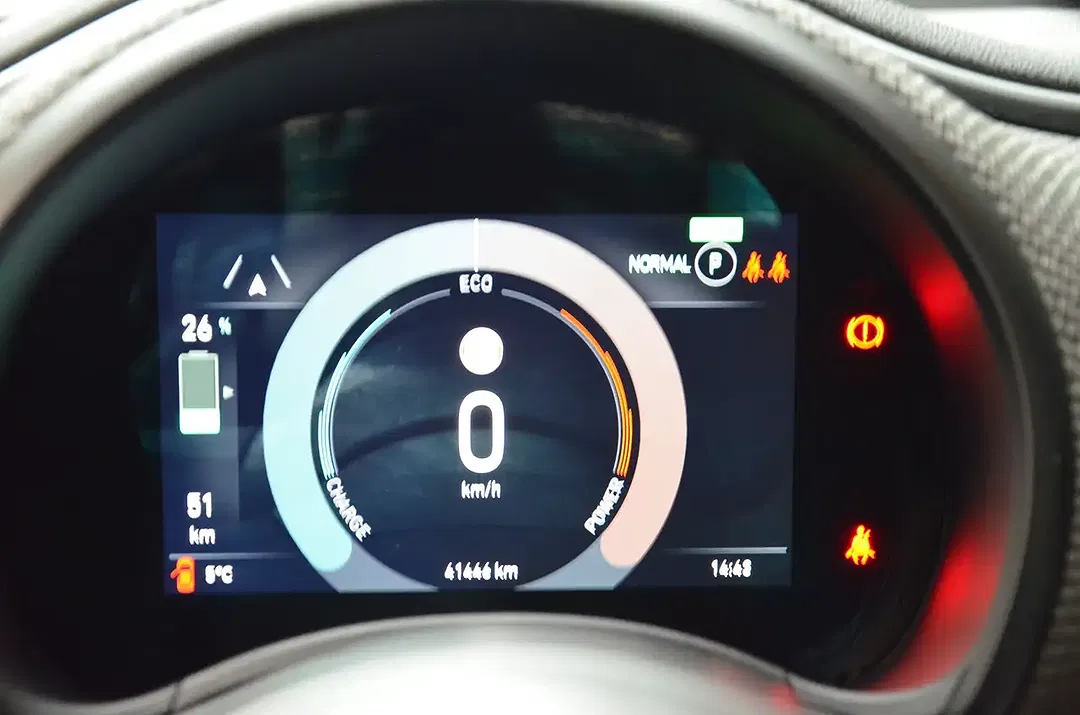 Fiat 500e - Thumbnail 9