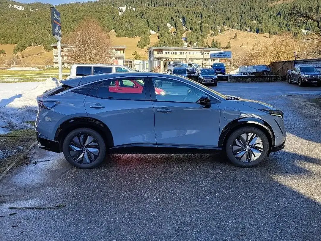 Nissan Ariya - Thumbnail 5