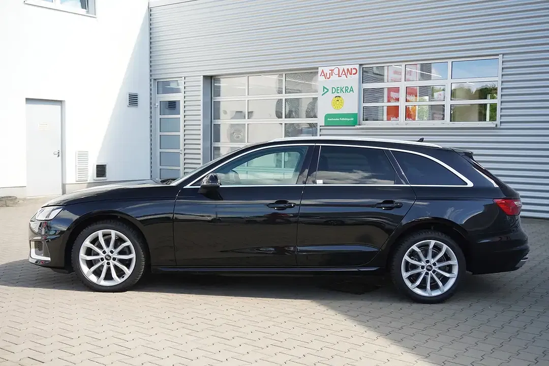 Audi A4 - Thumbnail 8