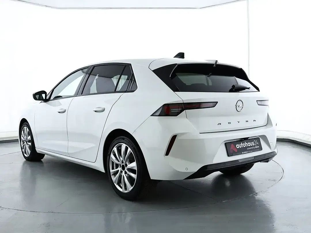 Opel Astra - Thumbnail 4