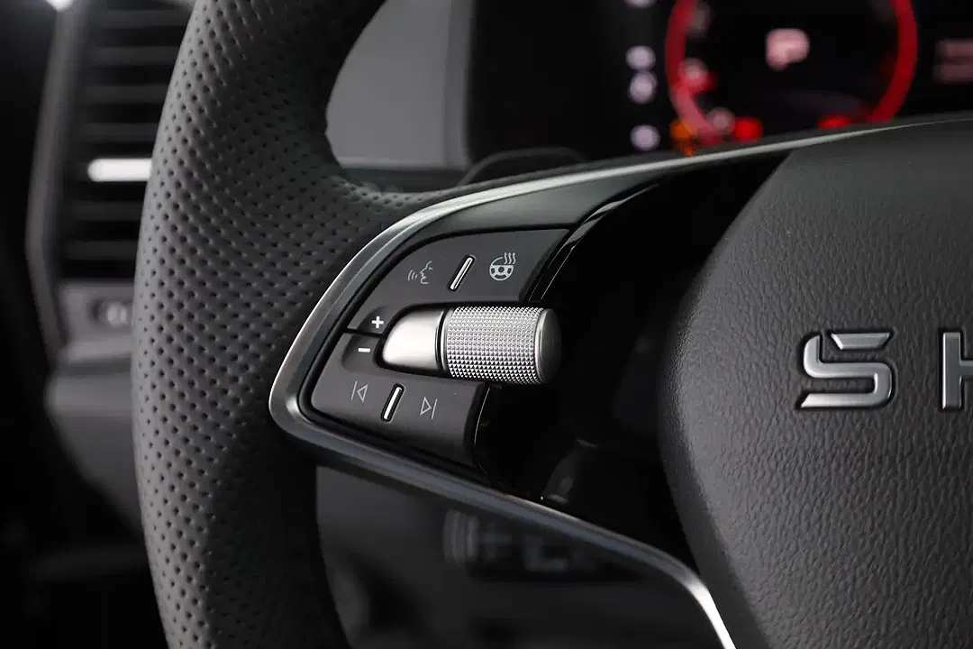 Skoda Karoq - Thumbnail 14