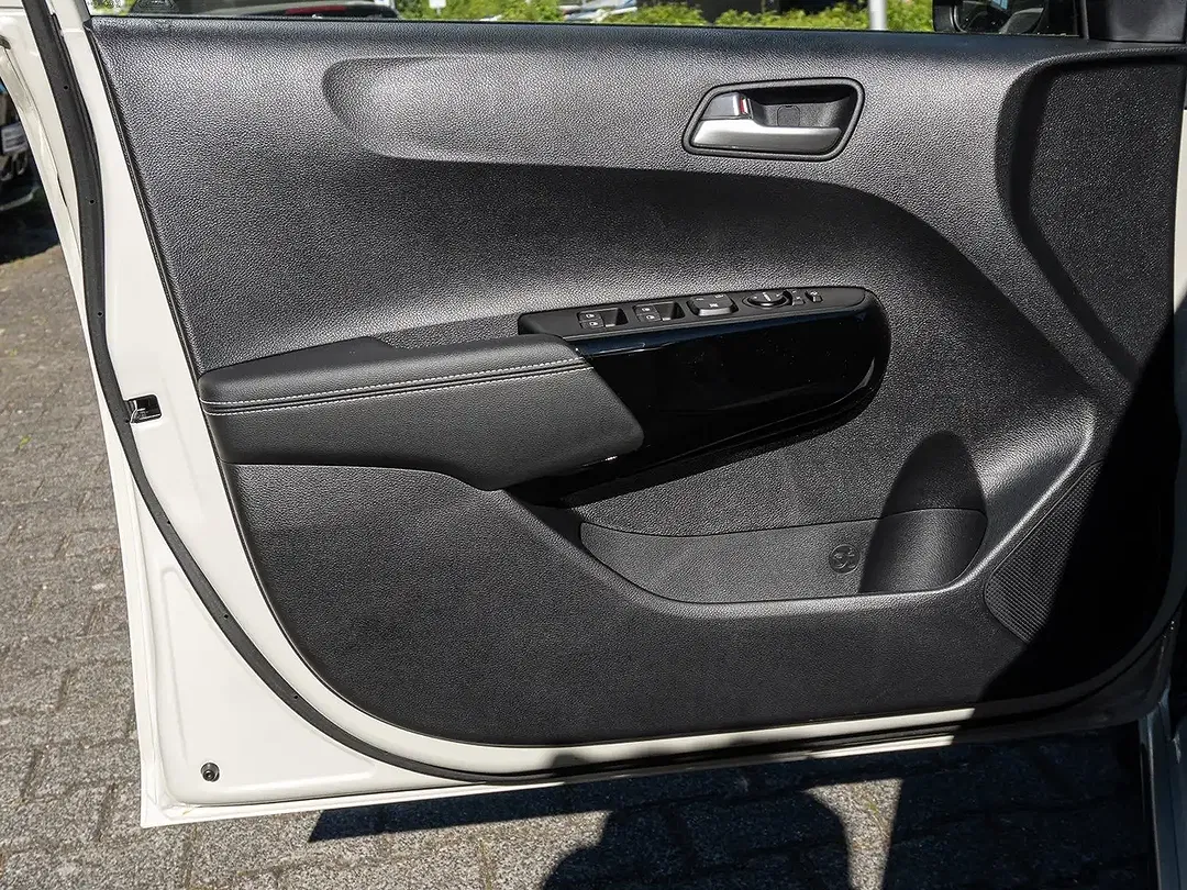 Kia Picanto - Thumbnail 13