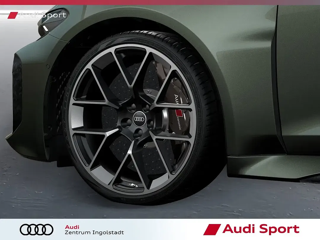 Audi RS5 - Thumbnail 5