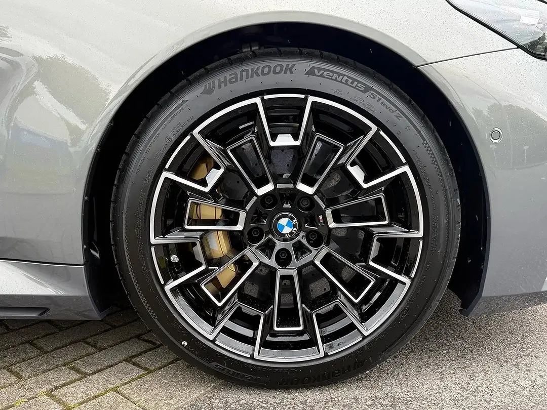 BMW M5 - Thumbnail 5