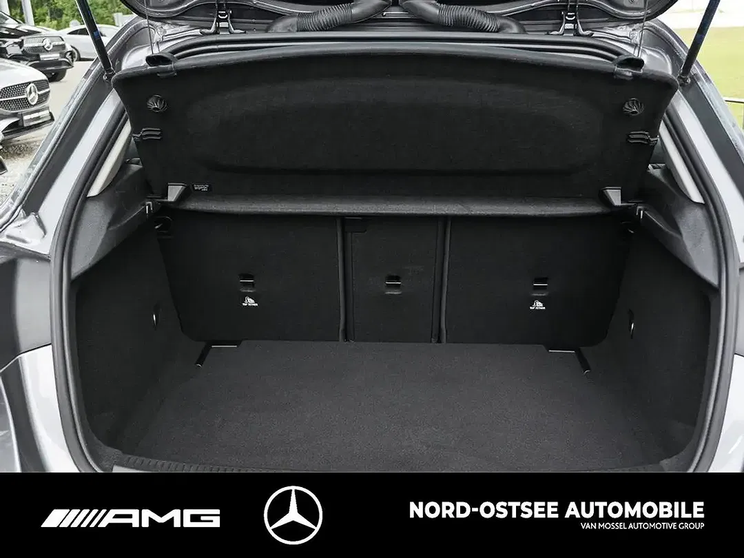 Mercedes-Benz A 180 - Thumbnail 13