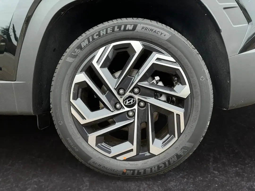 Hyundai TUCSON - Thumbnail 14