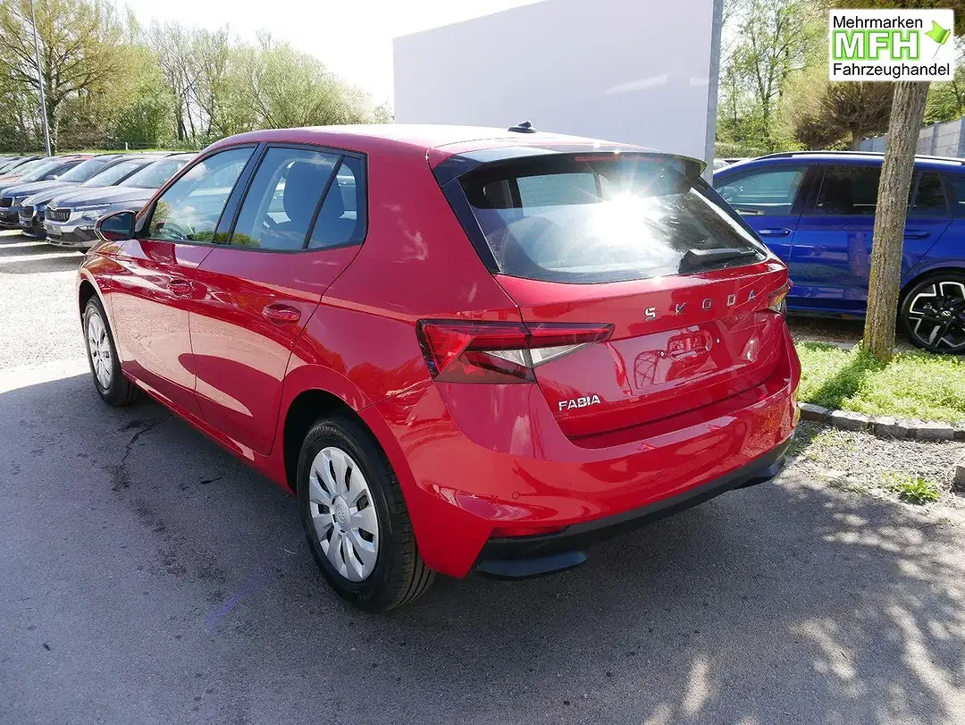 Skoda Fabia - Thumbnail 12