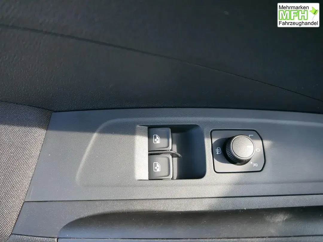 Skoda Fabia - Thumbnail 5