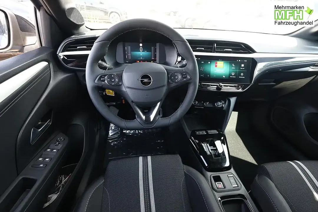 Opel Corsa - Thumbnail 6