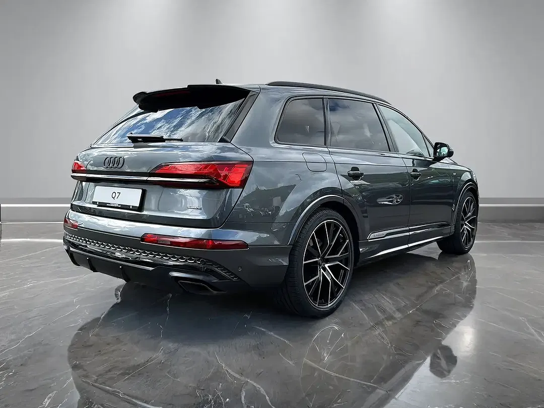 Audi Q7 - Thumbnail 14
