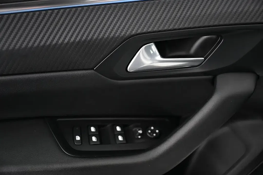 Peugeot 508 - Thumbnail 31