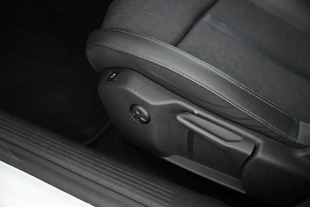 Peugeot 508 - Thumbnail 32