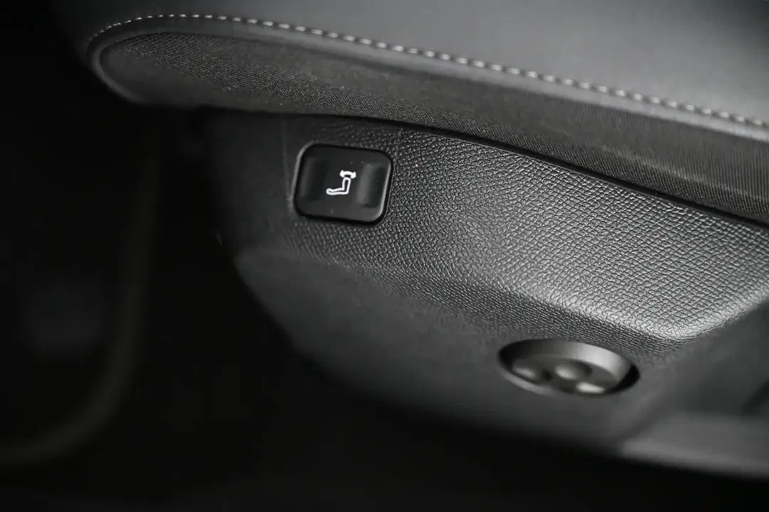 Peugeot 508 - Thumbnail 33