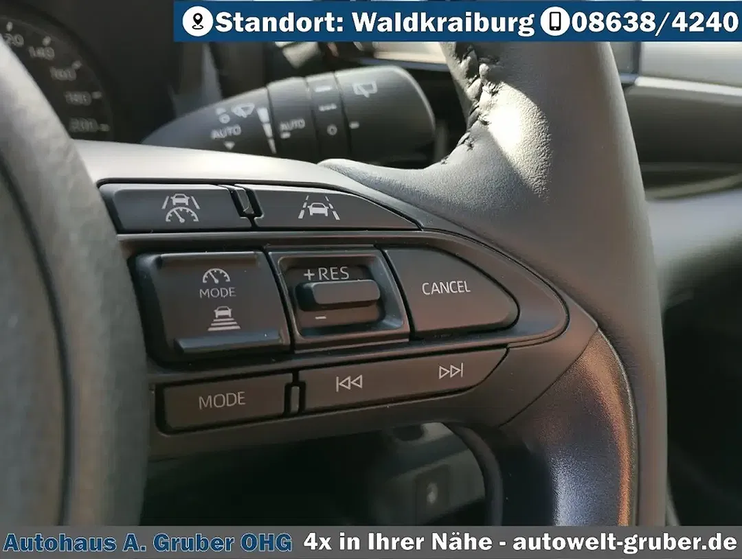 Mazda 2 - Thumbnail 12
