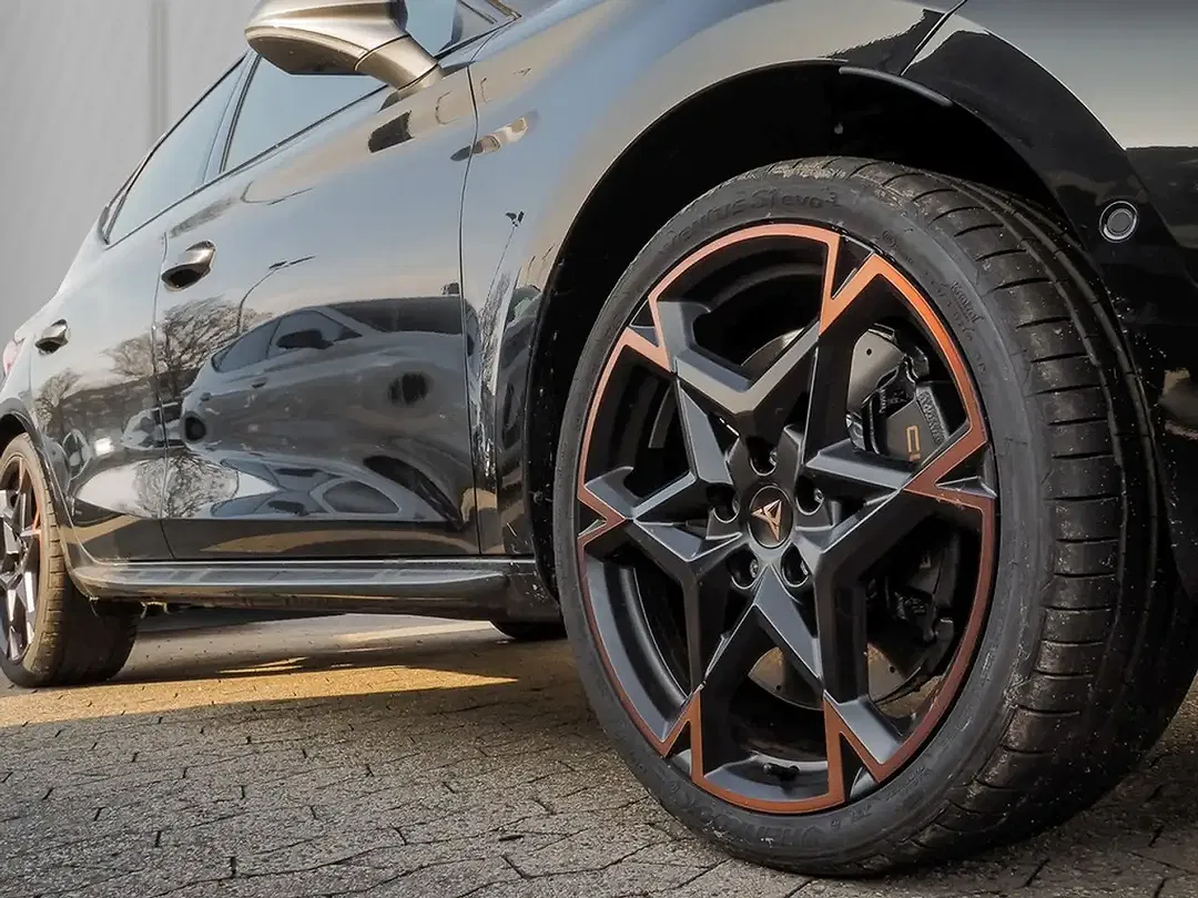 CUPRA Leon - Thumbnail 7