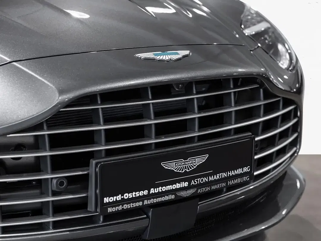 Aston Martin DB12 - Thumbnail 14