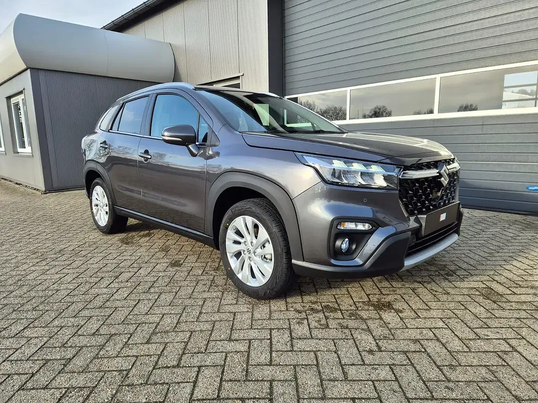 Suzuki S-Cross - Thumbnail 7