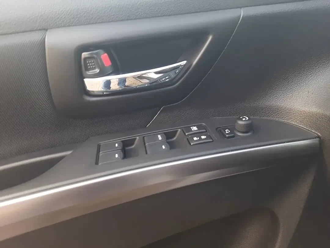 Suzuki S-Cross - Thumbnail 13