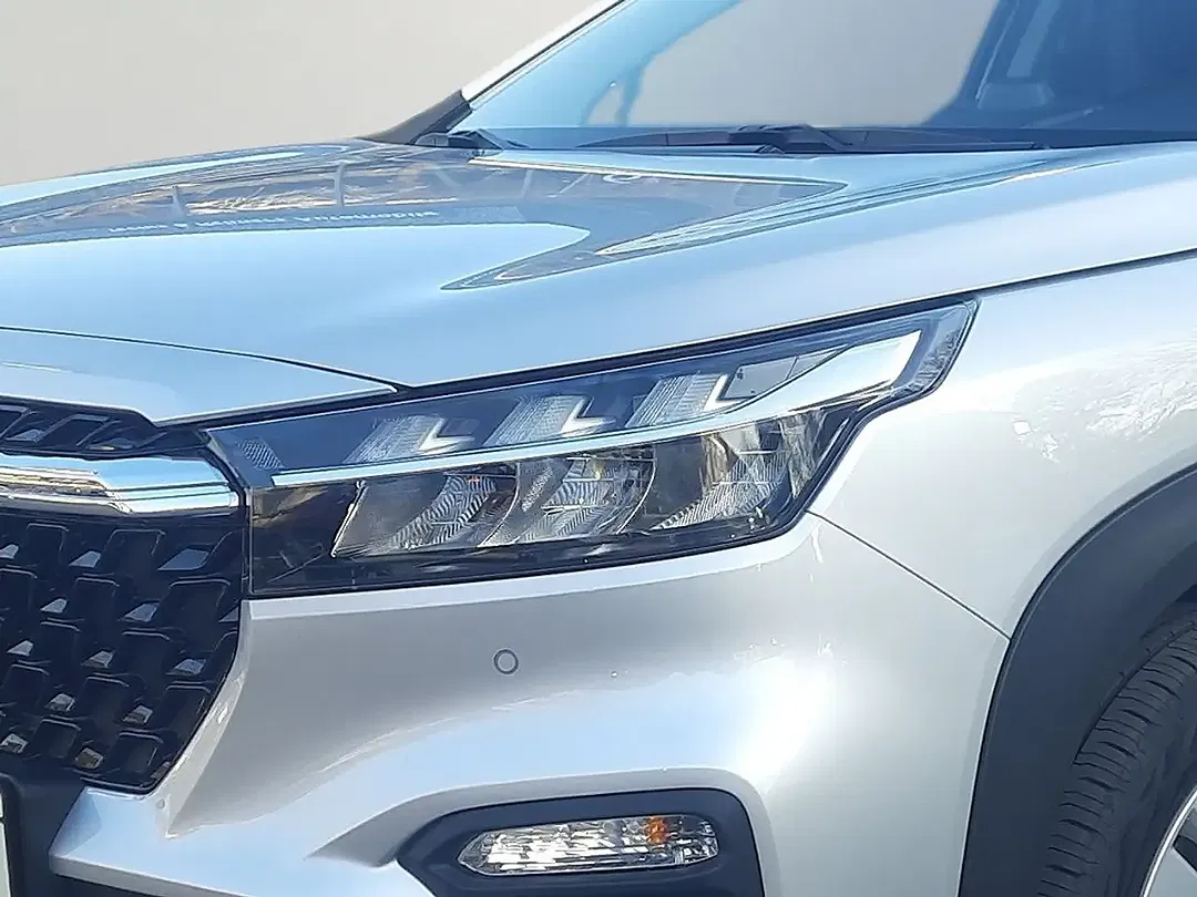 Suzuki S-Cross - Thumbnail 6