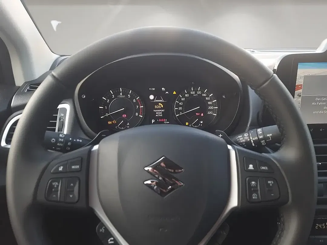 Suzuki S-Cross - Thumbnail 9