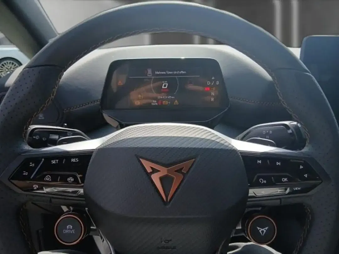 CUPRA Born - Thumbnail 13