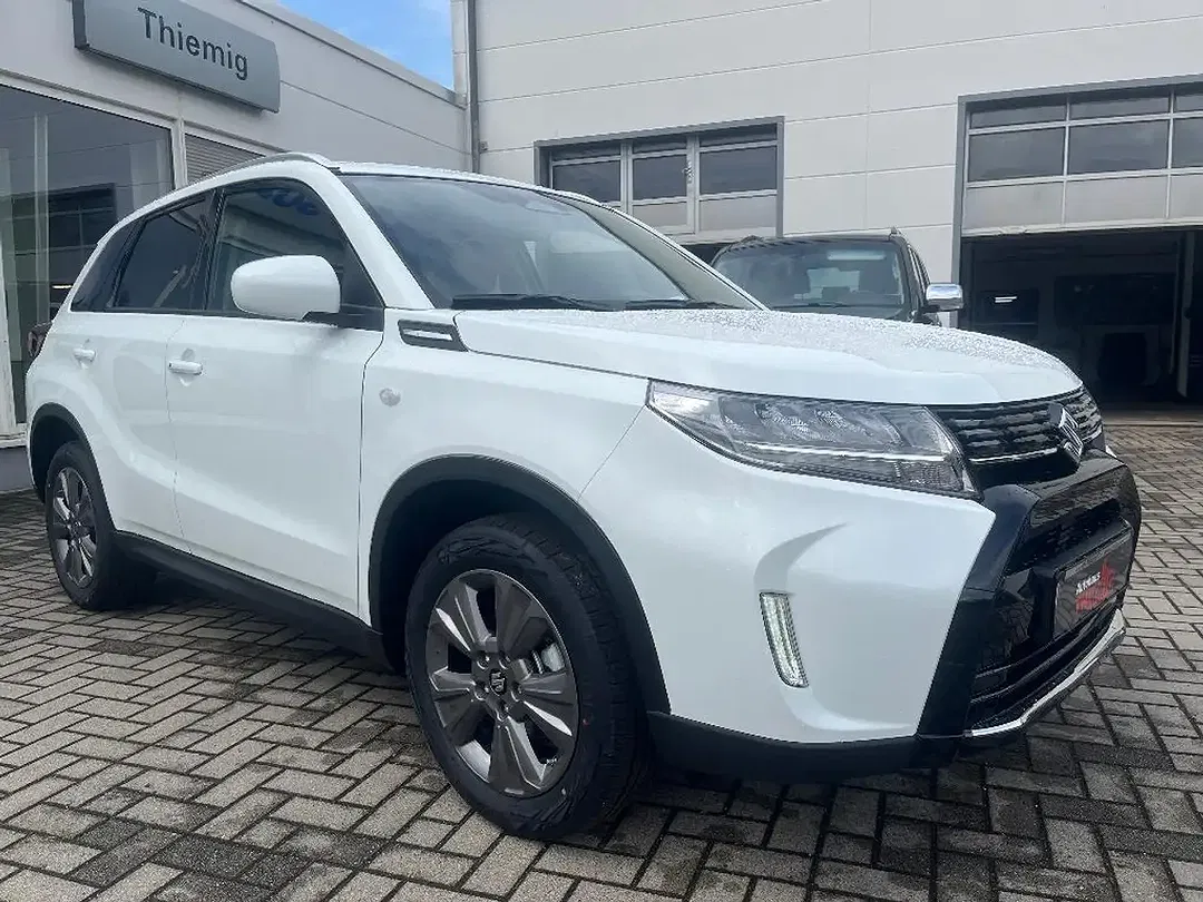 Suzuki Vitara - Thumbnail 4