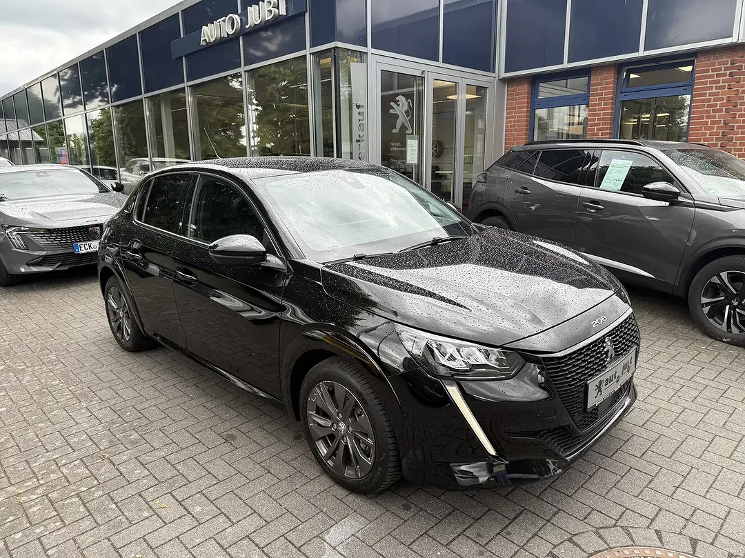 Peugeot 208 - Afbeelding 1
