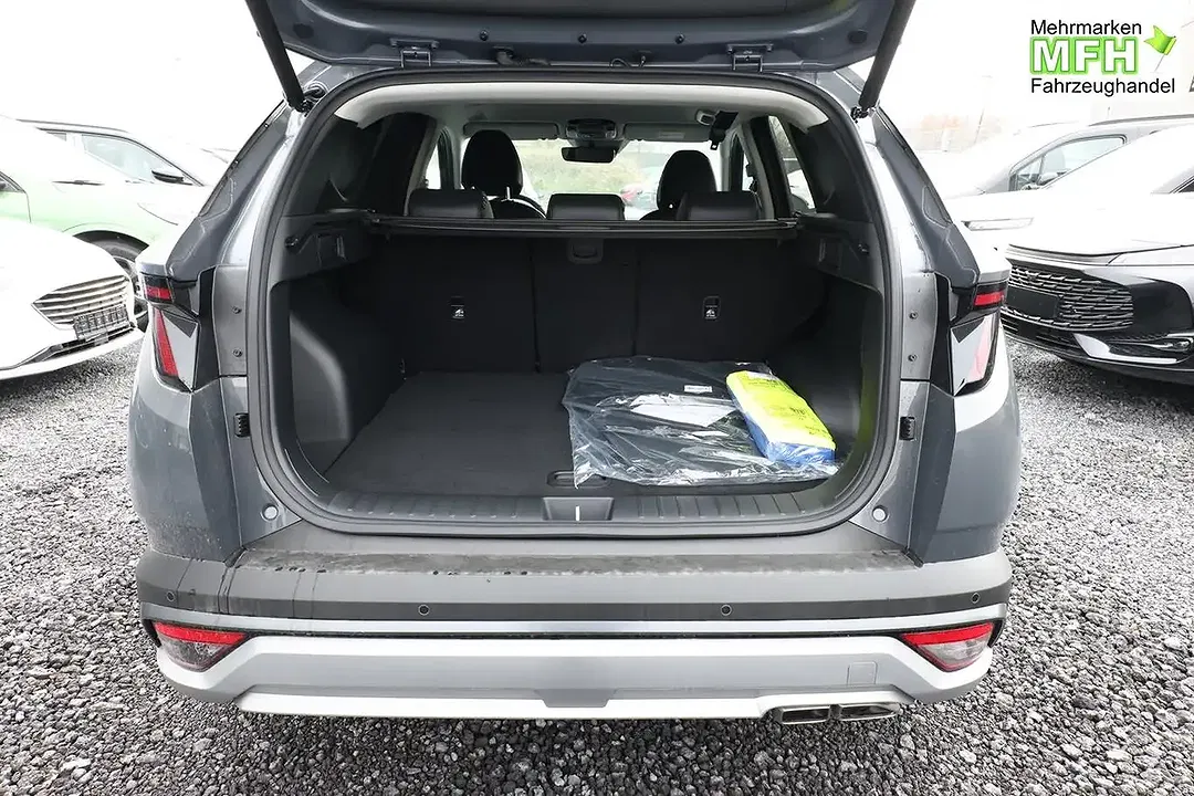 Hyundai TUCSON - Thumbnail 10