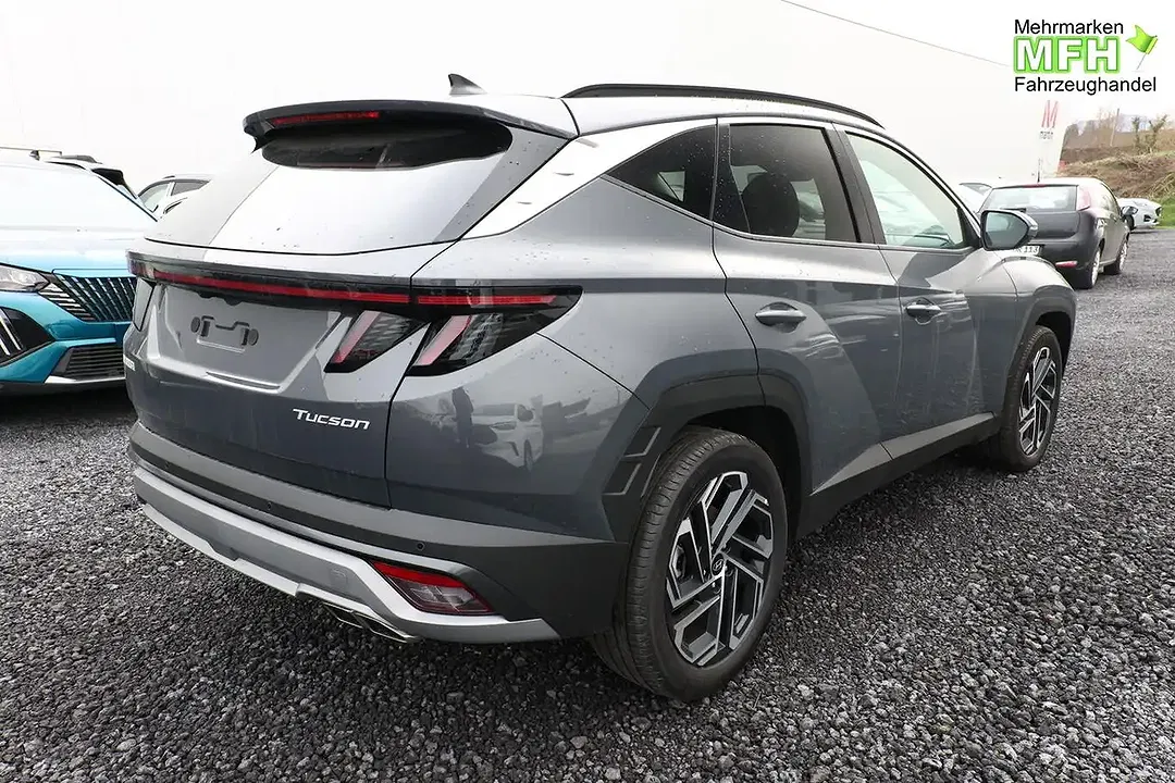 Hyundai TUCSON - Thumbnail 2