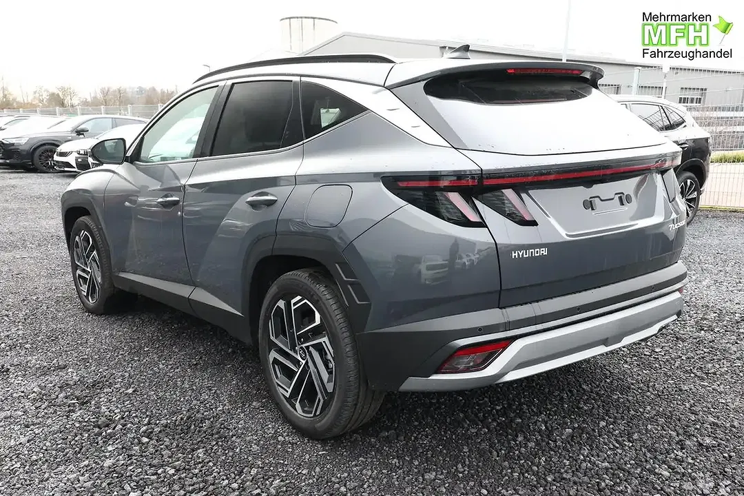 Hyundai TUCSON - Thumbnail 3
