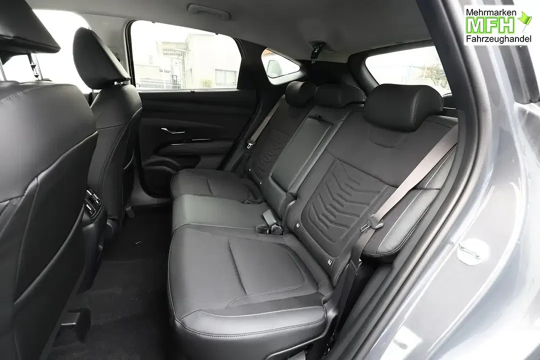 Hyundai TUCSON - Thumbnail 9