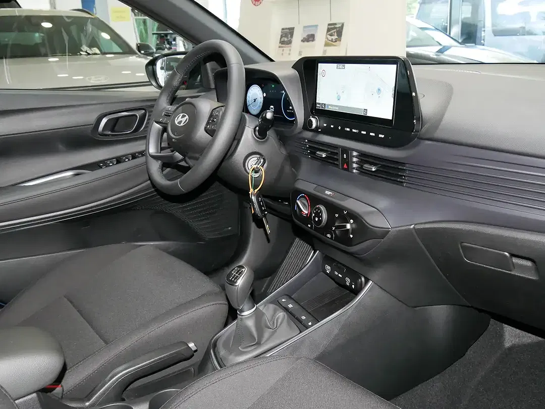 Hyundai i20 - Thumbnail 3