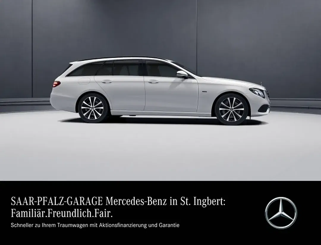 Mercedes-Benz E 300 - Thumbnail 3