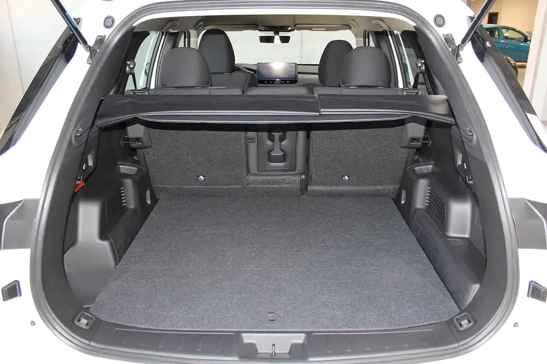 Mitsubishi Outlander - Thumbnail 11