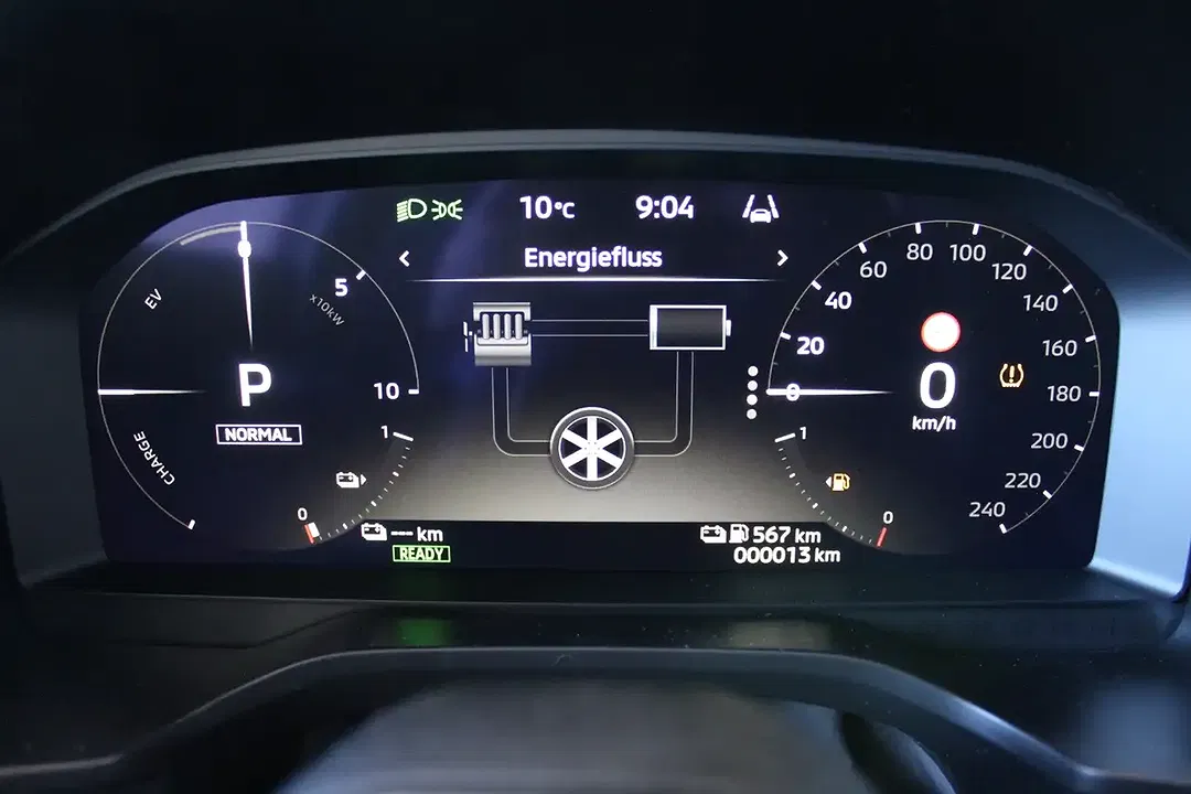 Mitsubishi Outlander - Thumbnail 14